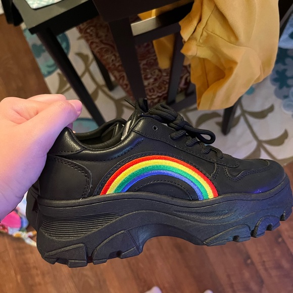 Rainbow runners in excellent condition. Never ever worn before. European size 40 - Picture 2 of 4